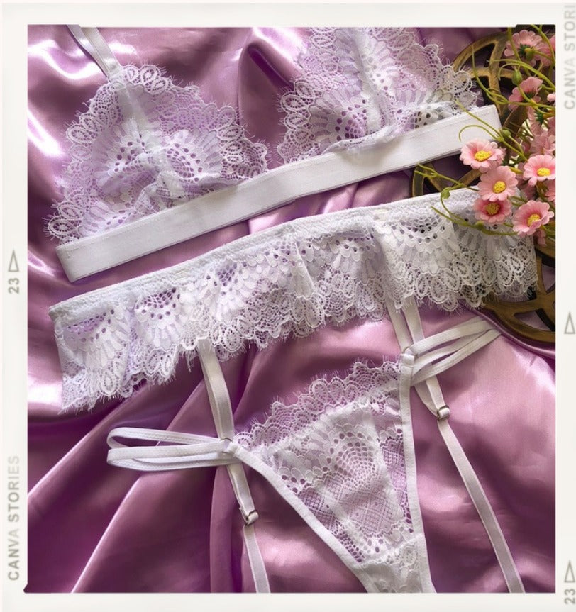 Conjuntos Lirio Enredado - conjunto blanco/lila de encaje con liguero - Seduxxion