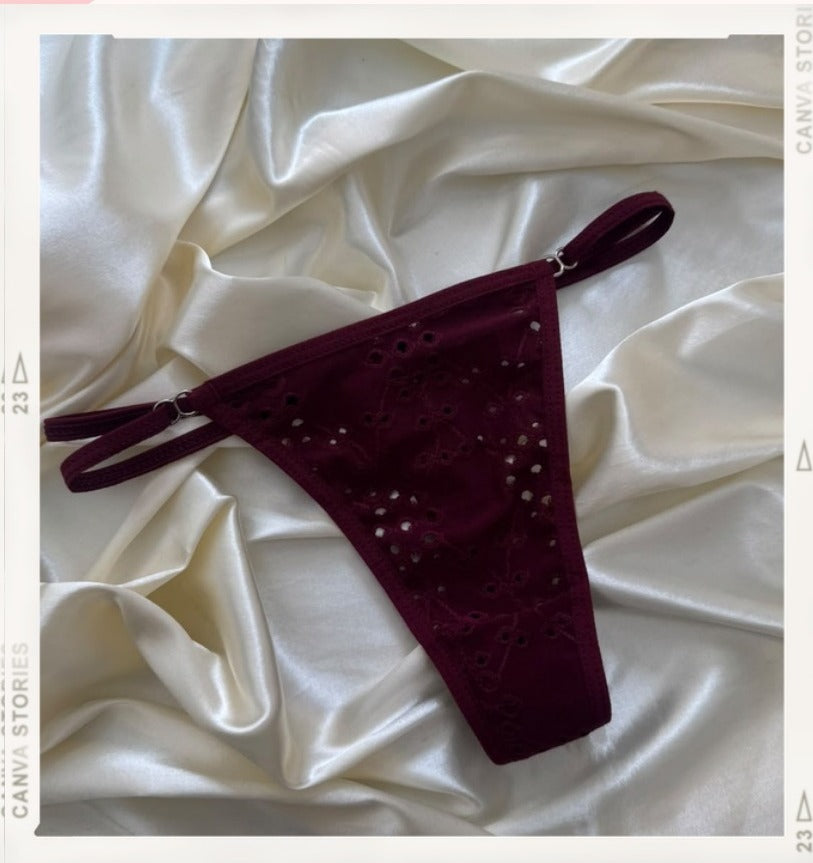 Pantys Vino Bordado - panty vinotinto de encaje floral bordado - Seduxxion